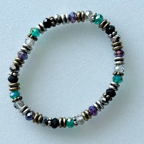 Stretch Bracelet with Multicolor Faceted Beads Gold and Silver Tone Spacers - Picture 2 of 8